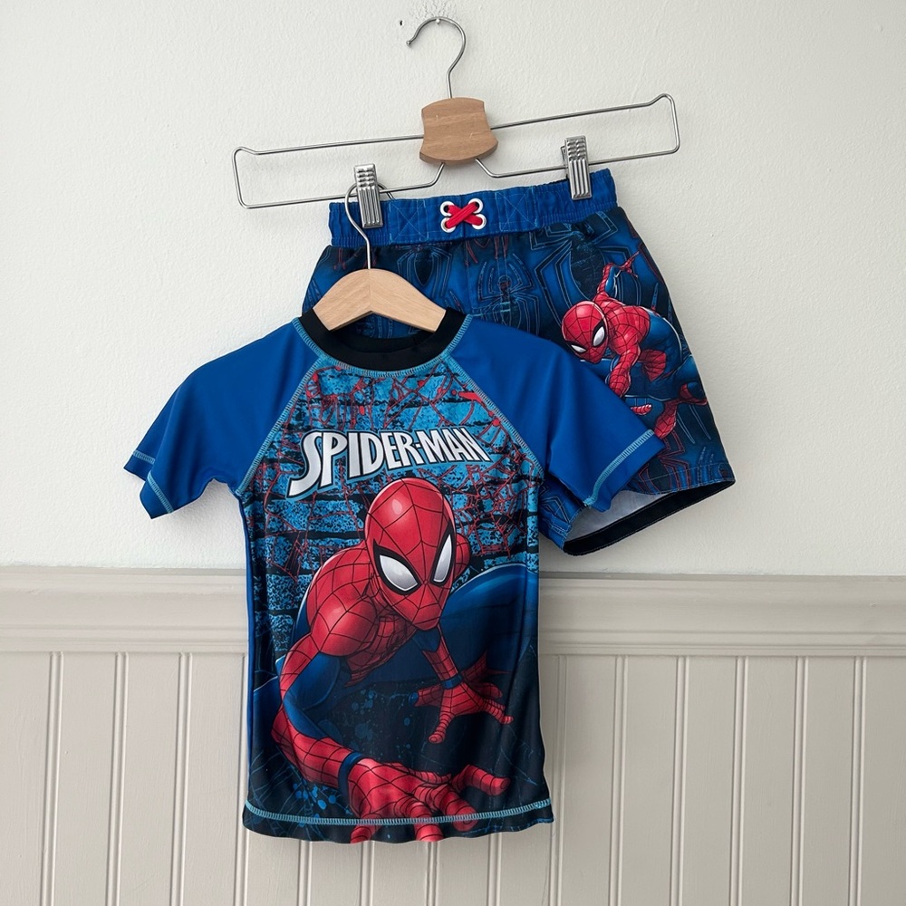 Spider man Marvel Boys 2T Kids Graphic Rashguard Swim Trunks Set Blue and Red